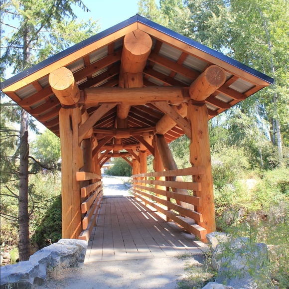 Meet your Posher, Diandra - Picture 1 of 1